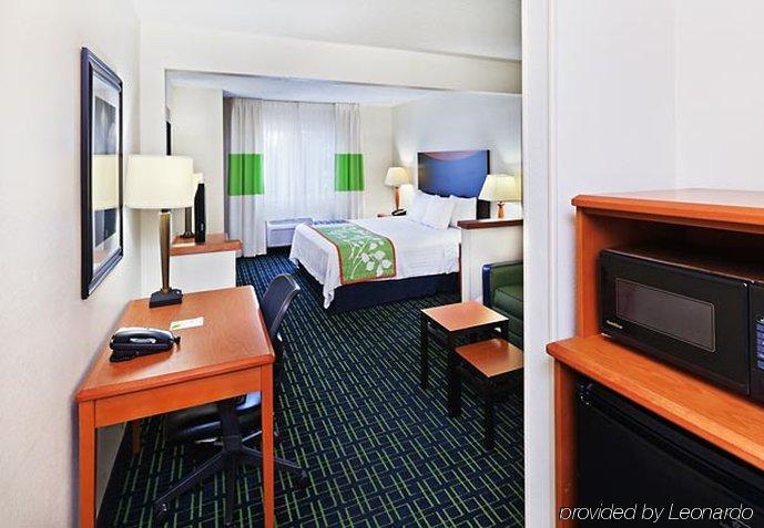 Fairfield Inn & Suites Lubbock Oda fotoğraf